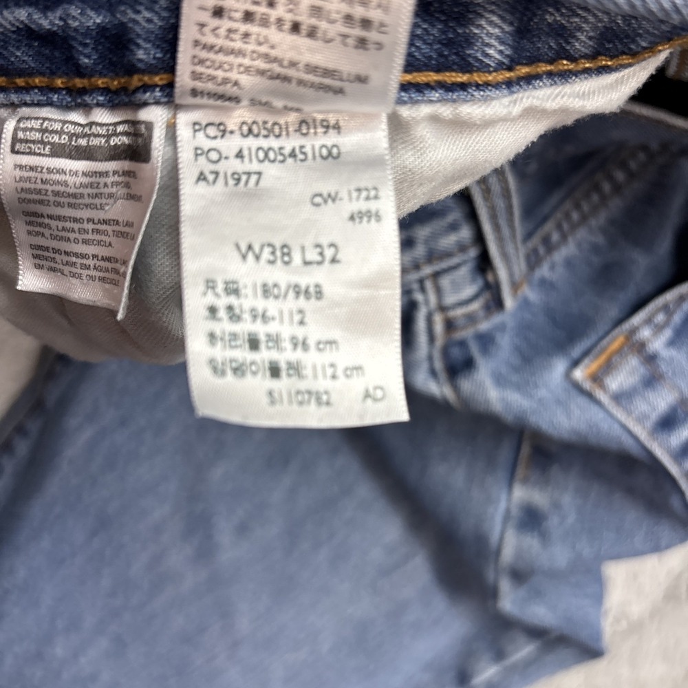 Medium-Dark‎ Wash Buttonfly Levi's 501 Jeans 38x32 - Picture 7 of 9